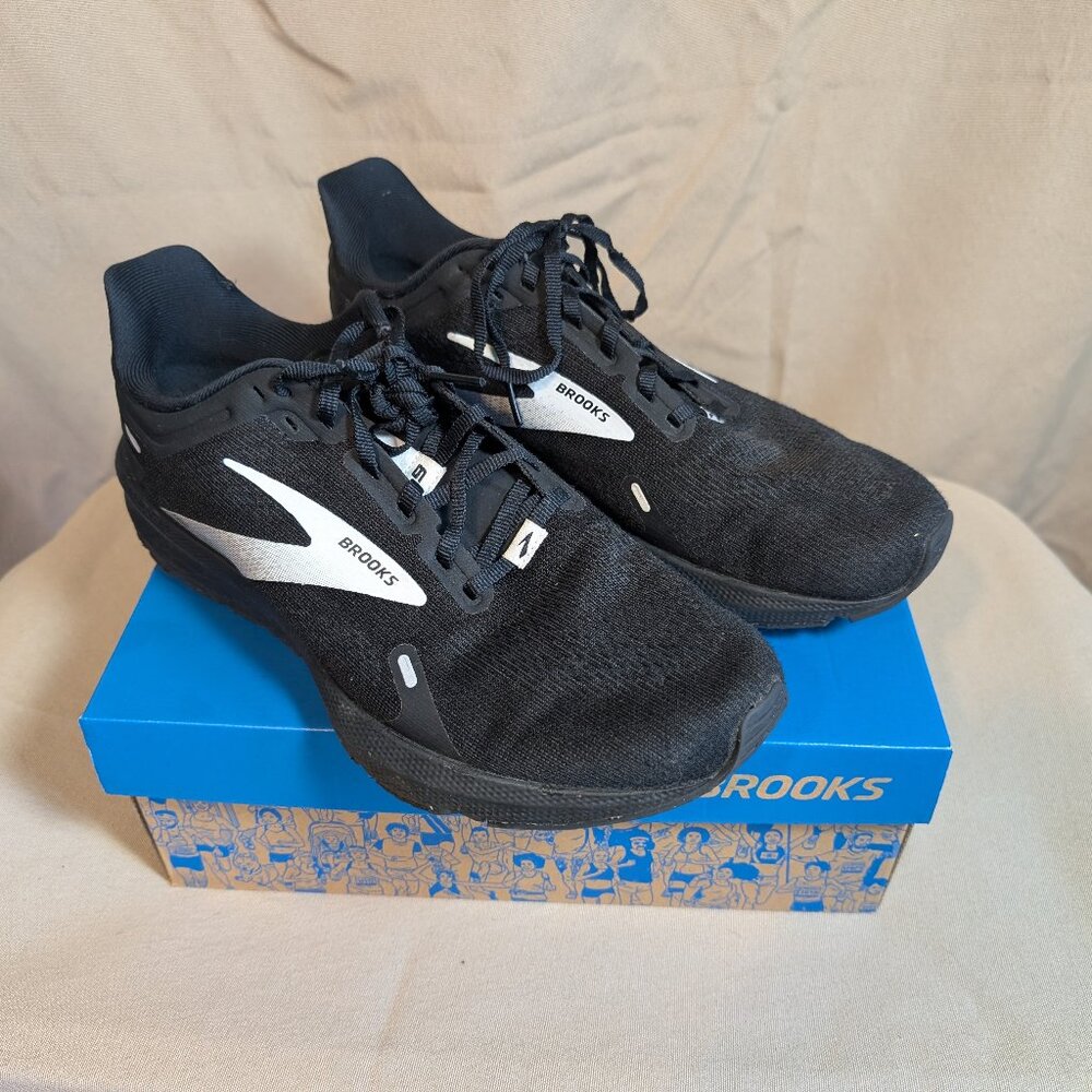 Brooks Launch 9 Men's Running Shoe Size 9.5 black
